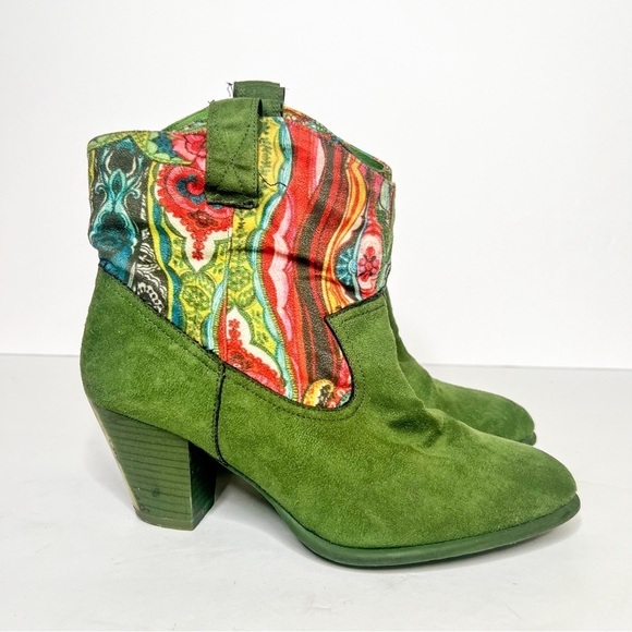 Desigual Shoes - Desigual Heeled Green Boots Funky Design Size 7 Women’s